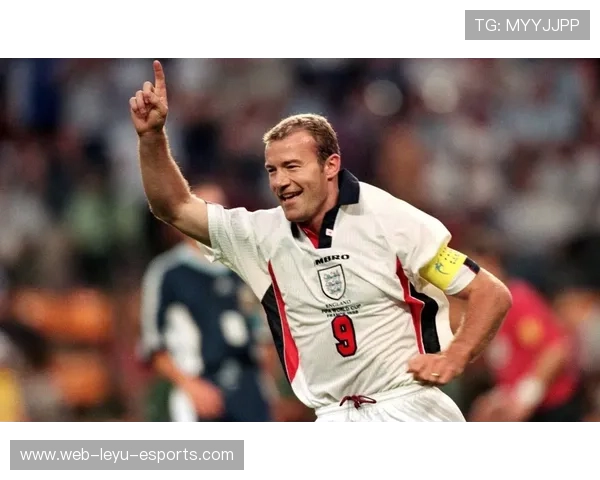 美国足球历史十大球星盘点及其成就解析