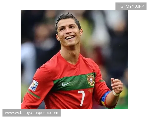 足球历史得分榜前十名球星解析及成就回顾