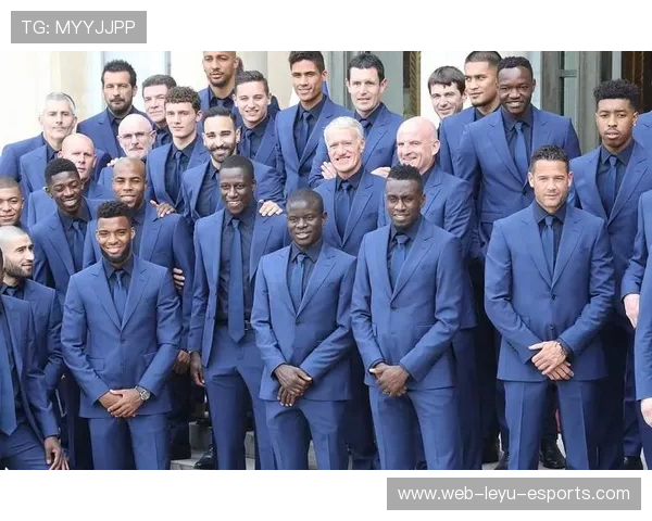 足球四大球星经典对比解析 谁才是球场真正的王者